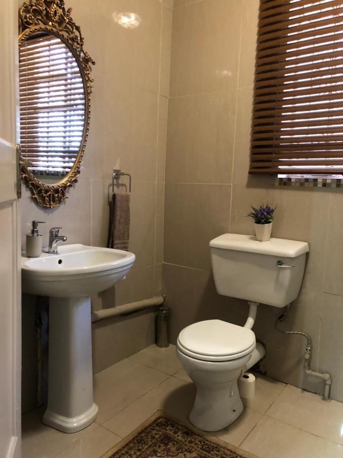 The Lavender Guesthouse Kroonstad Kültér fotó