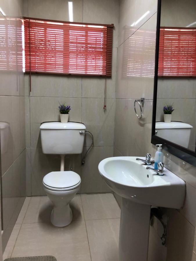 The Lavender Guesthouse Kroonstad Kültér fotó