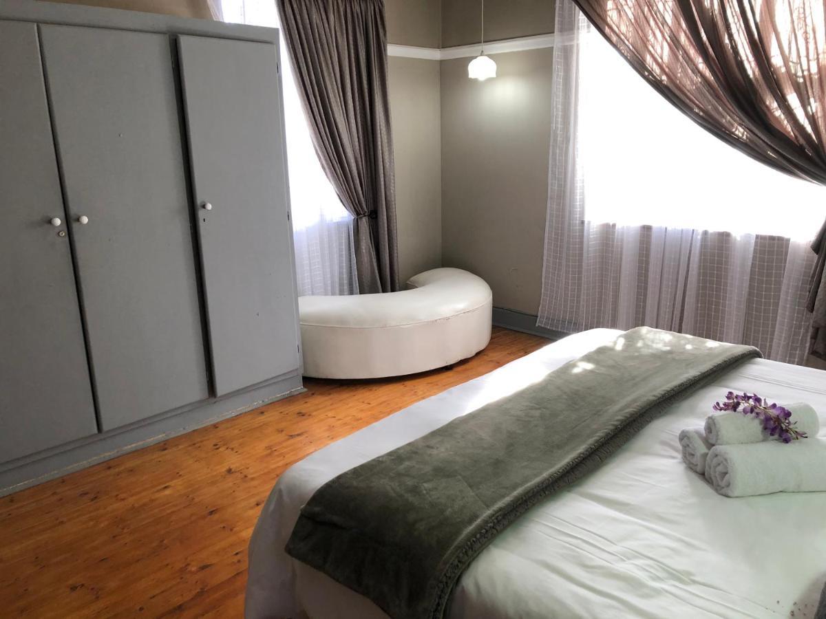 The Lavender Guesthouse Kroonstad Kültér fotó